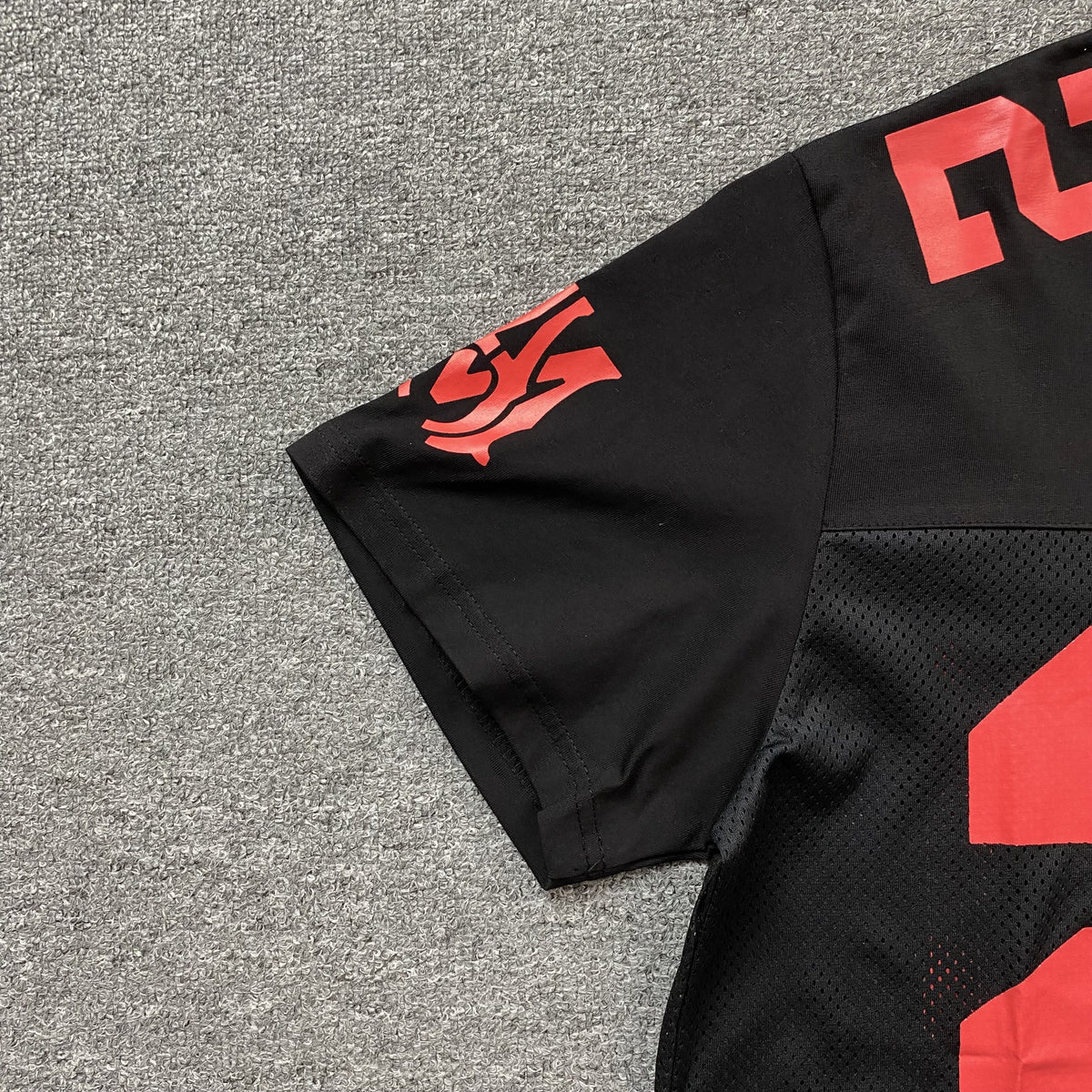 Remera Amiri 22 Football Jersey Negra