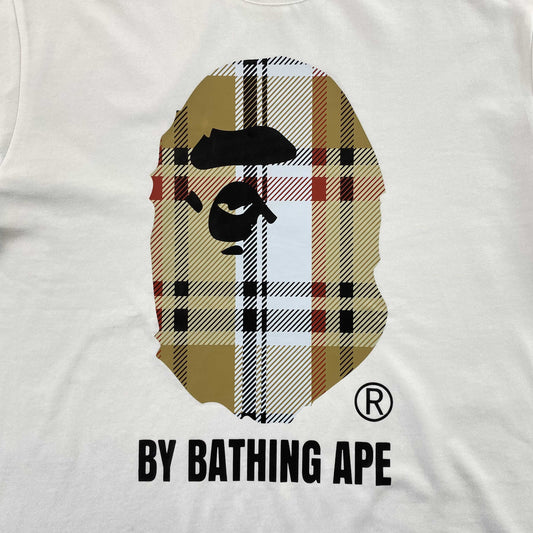 Remera Bape x Burberry Blanca