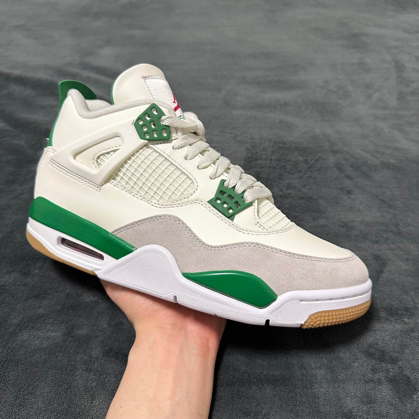 Jordan retro 4