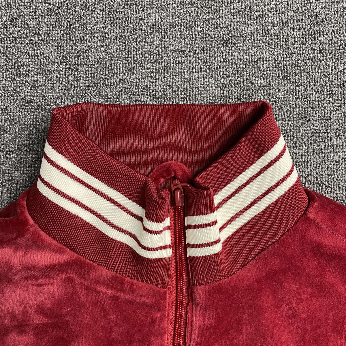 Campera Corteiz VVS Uptown Bordó