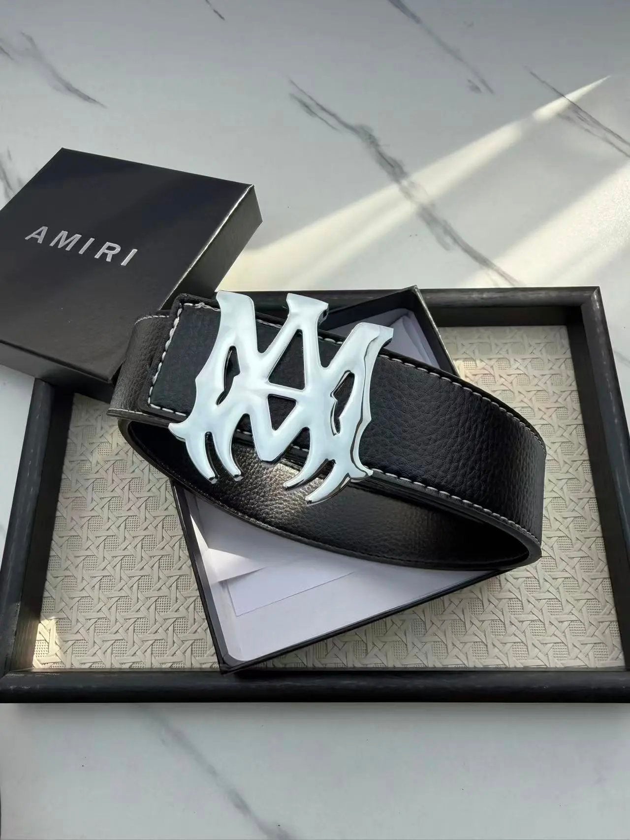 Cinturon AMIRI (incluye caja)