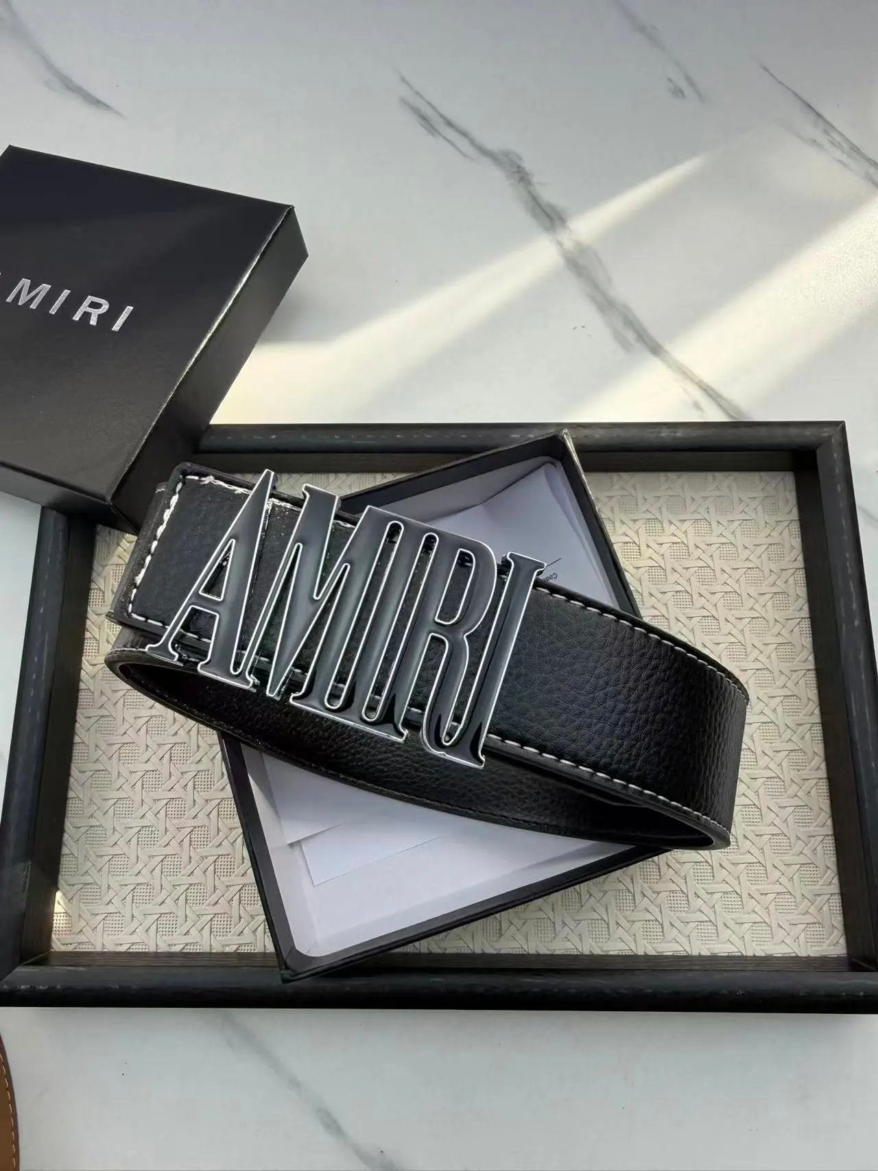 Cinturon AMIRI (incluye caja)