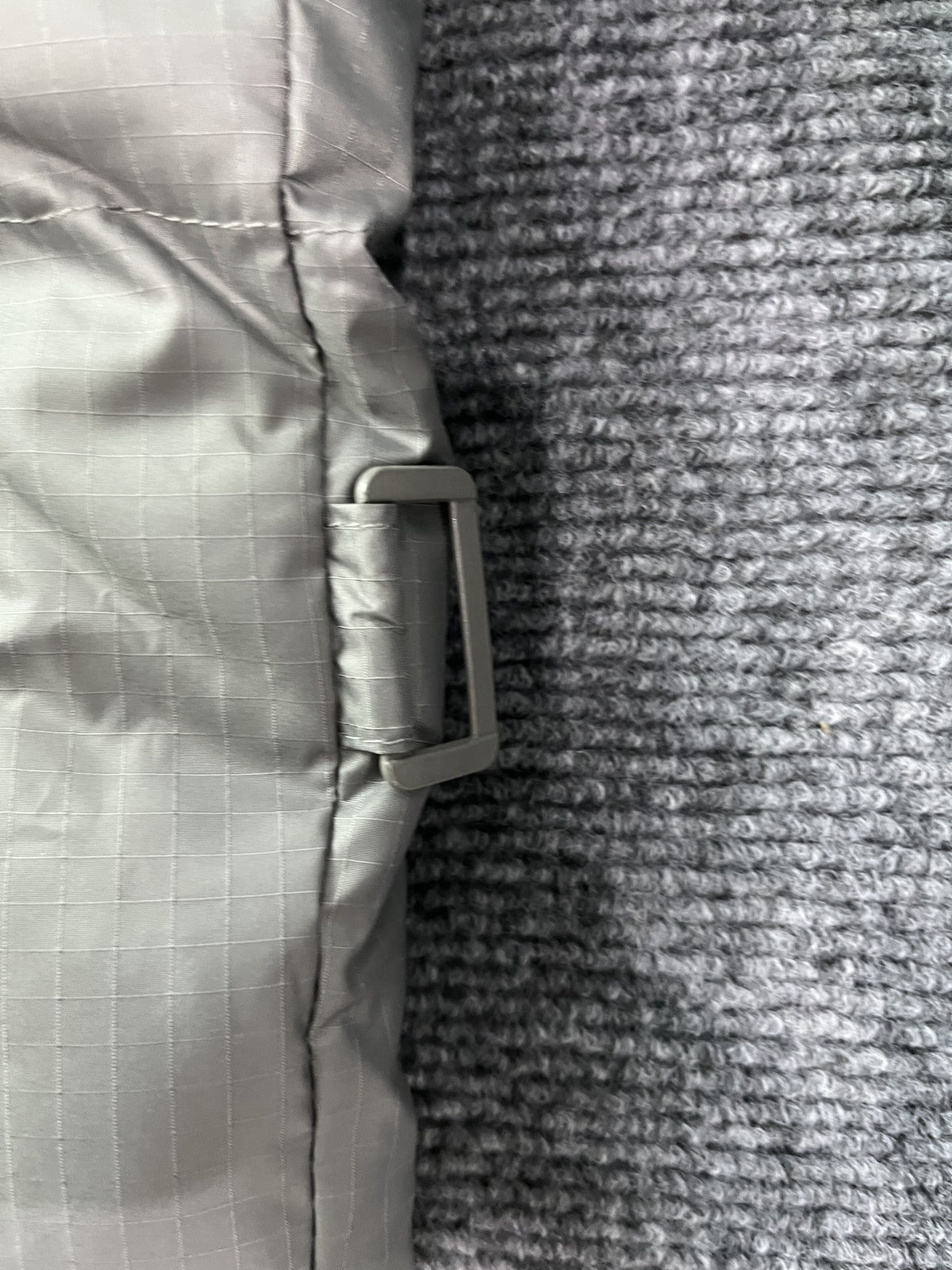 Campera Trapstar Shooters Hooded Puffer Gris