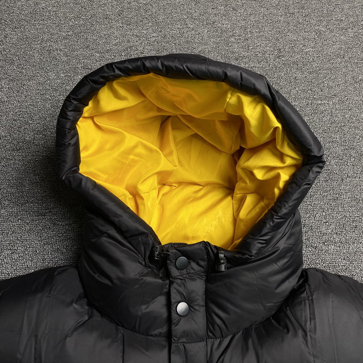 Campera Corteiz Bolo V2 Negra