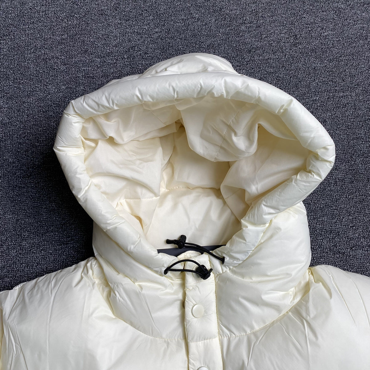 Campera Corteiz Bolo V2 Crema