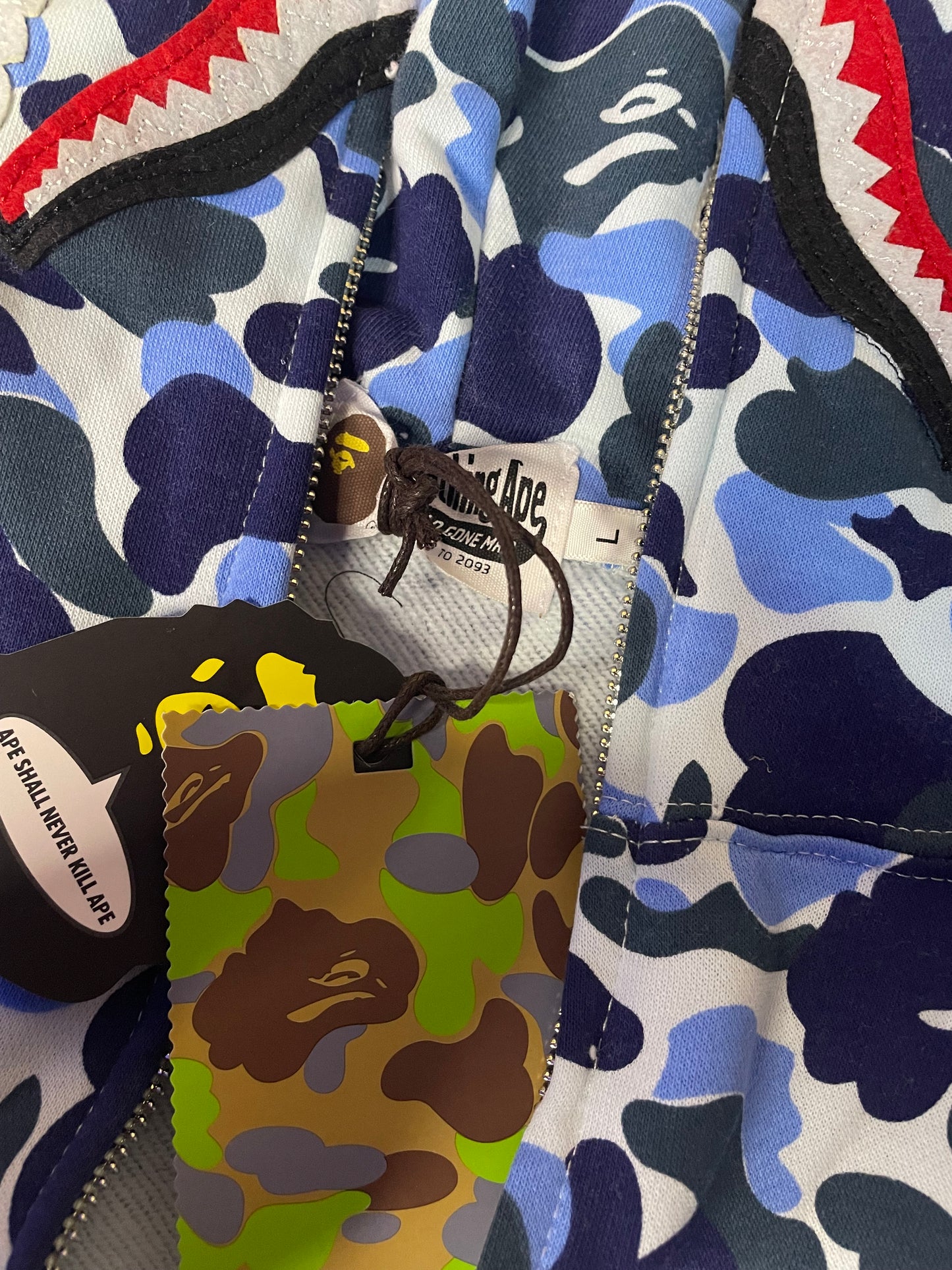 Bape shark