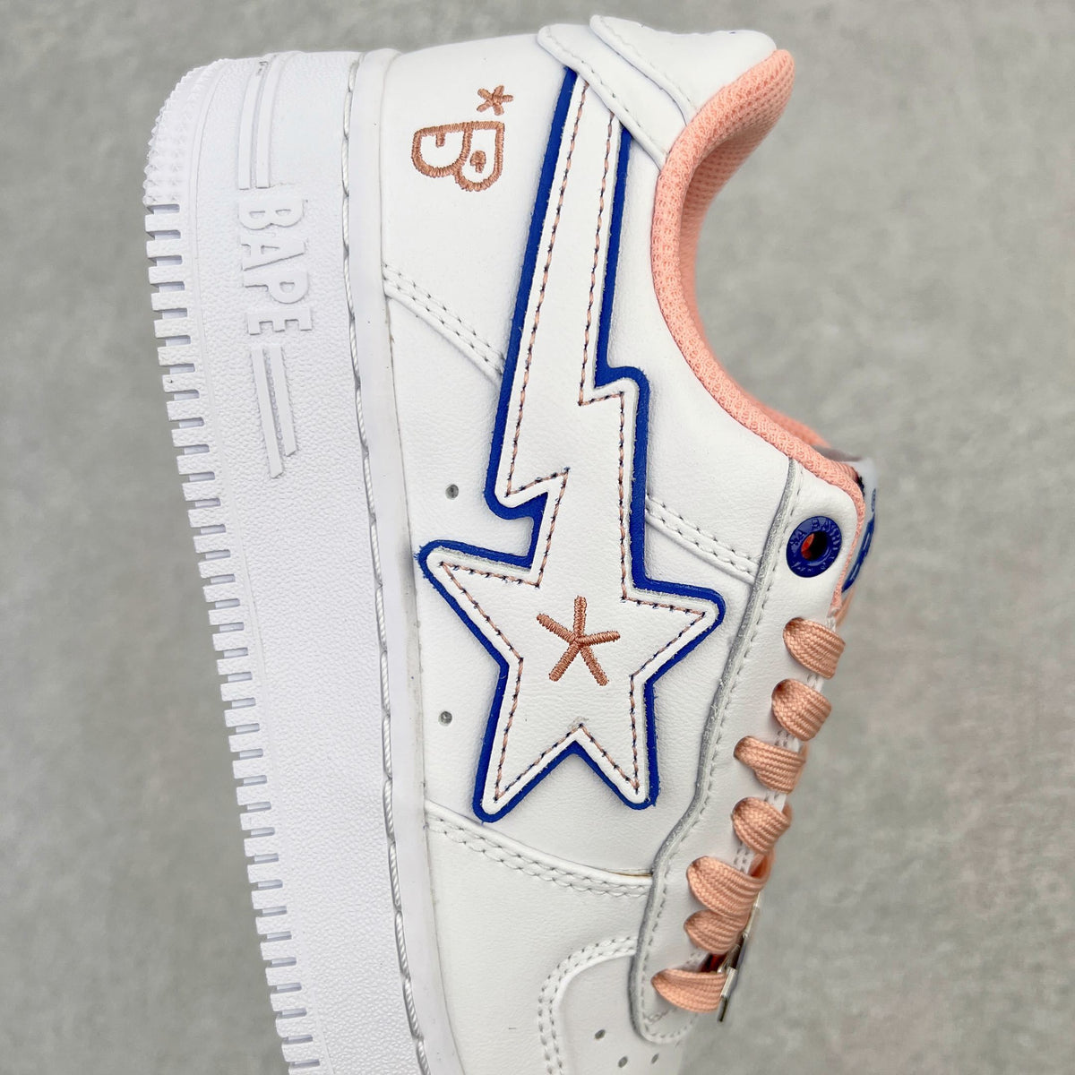 A Bathing Ape Bape Sta BAPY Blanco Rosa