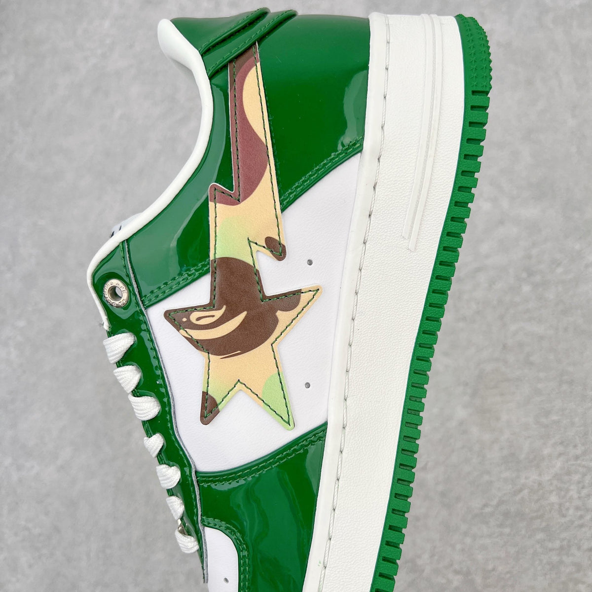 A Bathing Bape Sta Taipei 15 Anniversary Blanco Verde