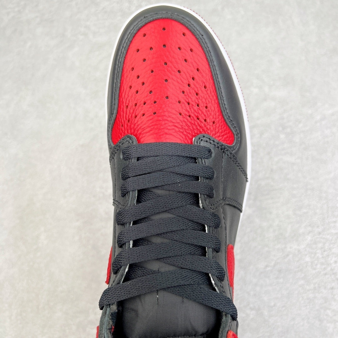AIR JORDAN 1 HIGH "BRED BANNED" (2016)