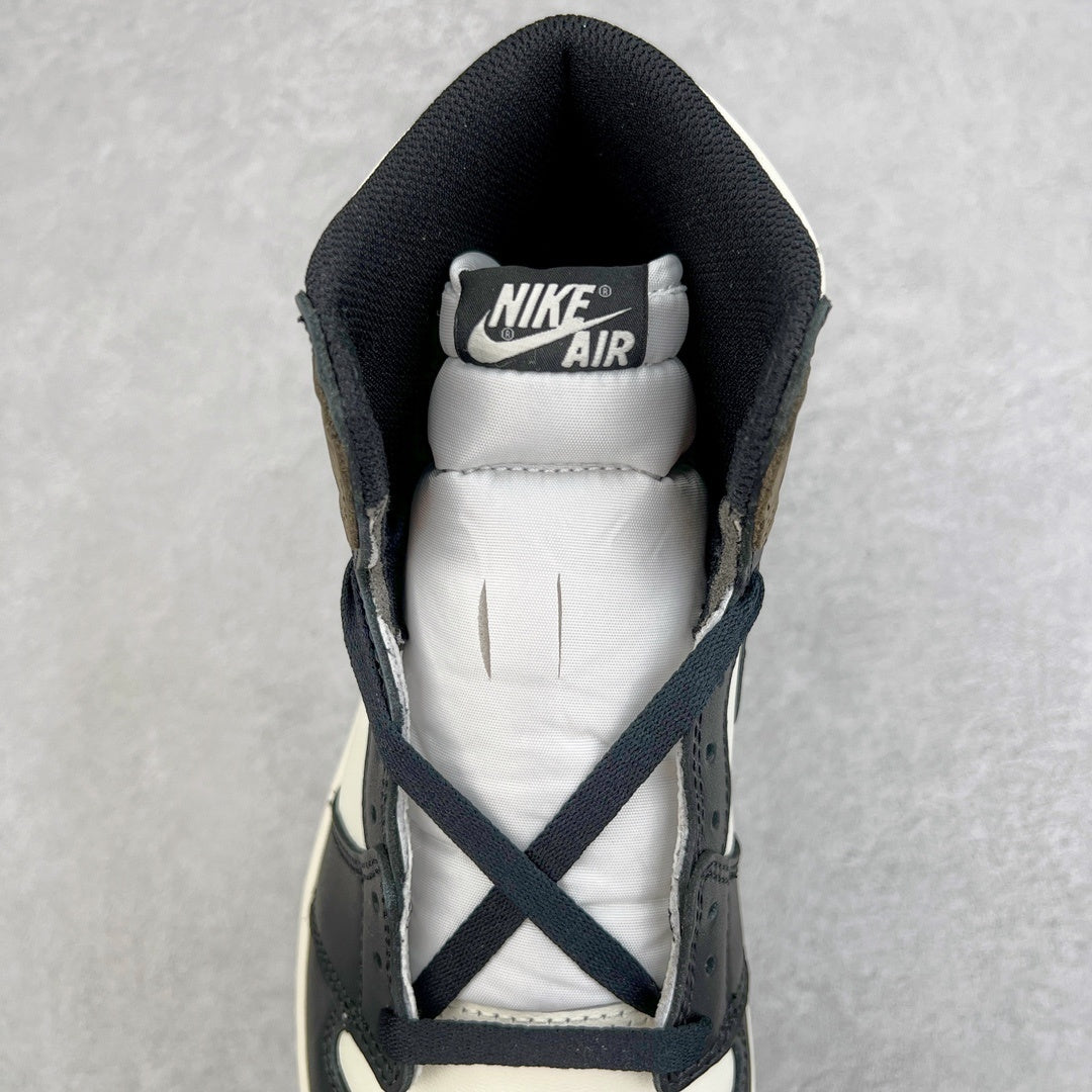 AIR JORDAN 1 HIGH "DARK MOCHA"