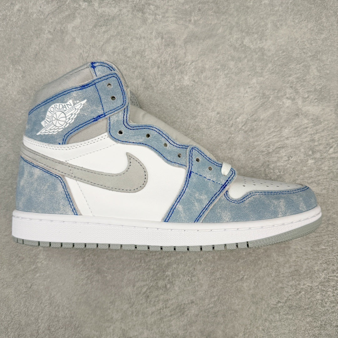 AIR JORDAN 1 HIGH "HYPER ROYAL"