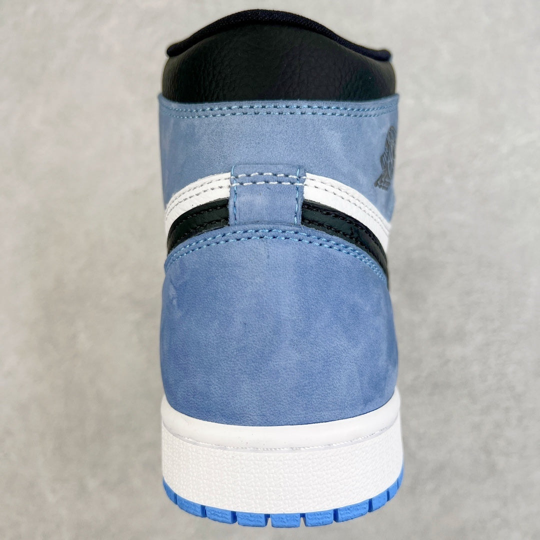 AIR JORDAN 1 HIGH "UNIVERSITY BLUE"