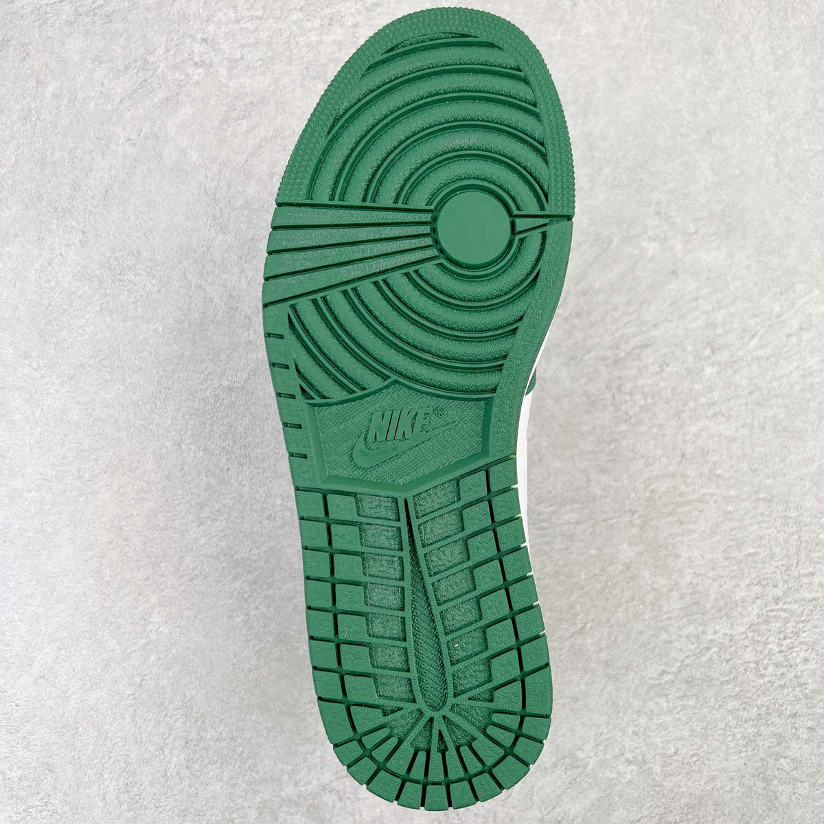 AIR JORDAN 1 RETRO HIGH OG GORGE GREEN