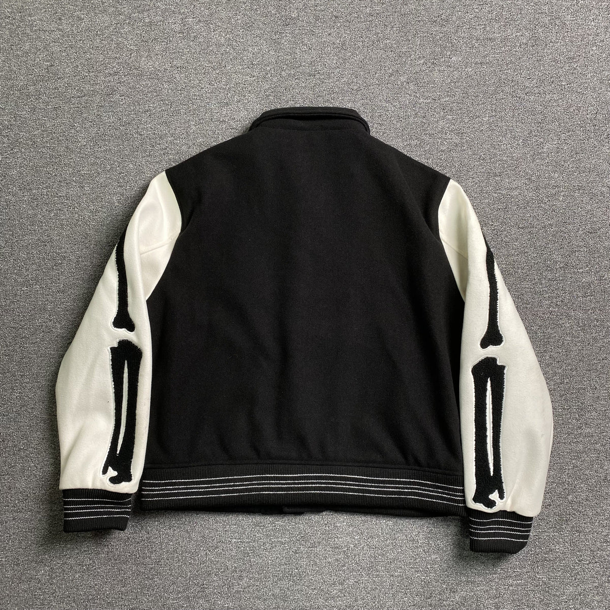 Campera Amiri Bones Bomber Negra
