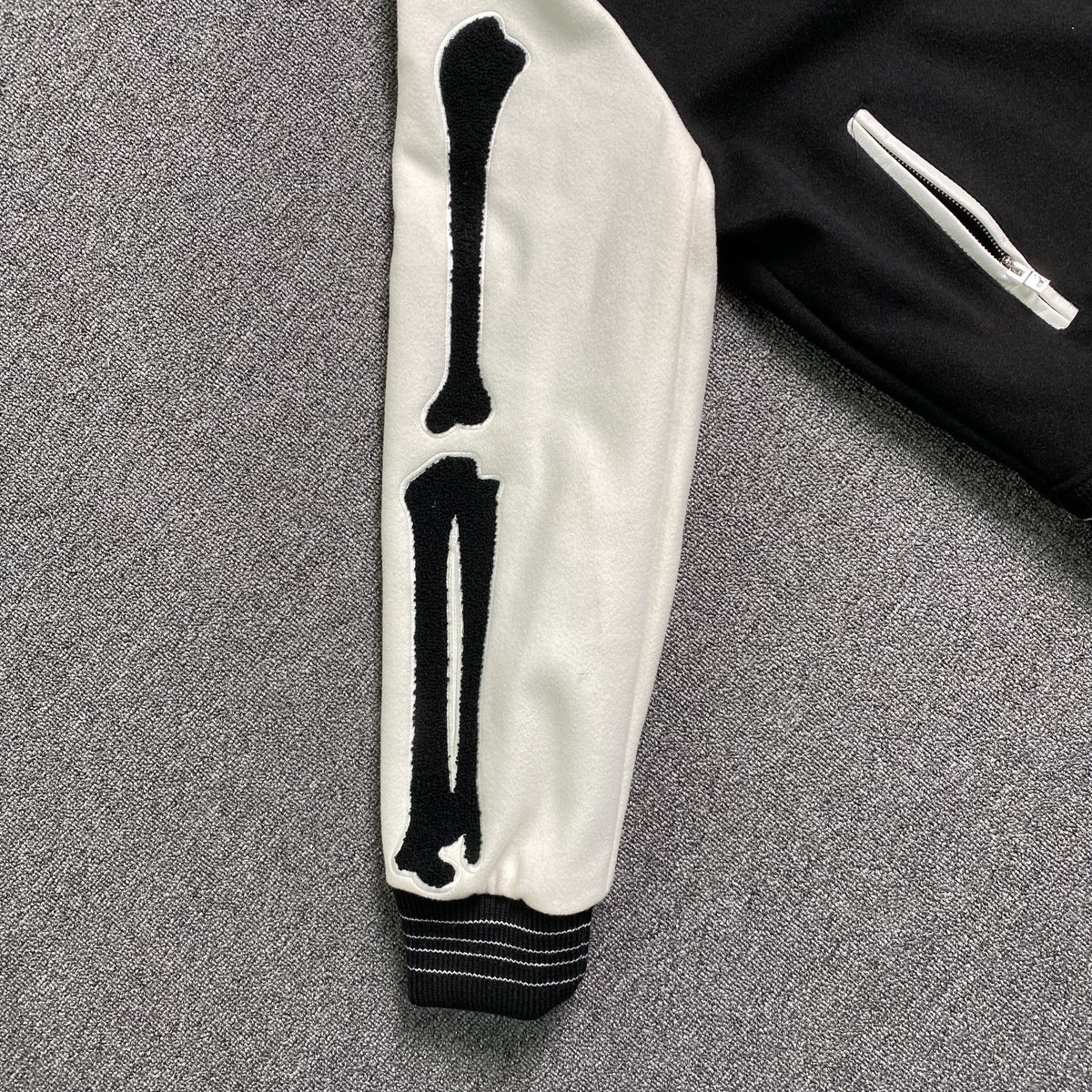 Campera Amiri Bones Bomber Negra