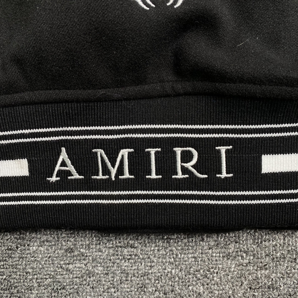 Campera Amiri Logo Patch Tiger Negra