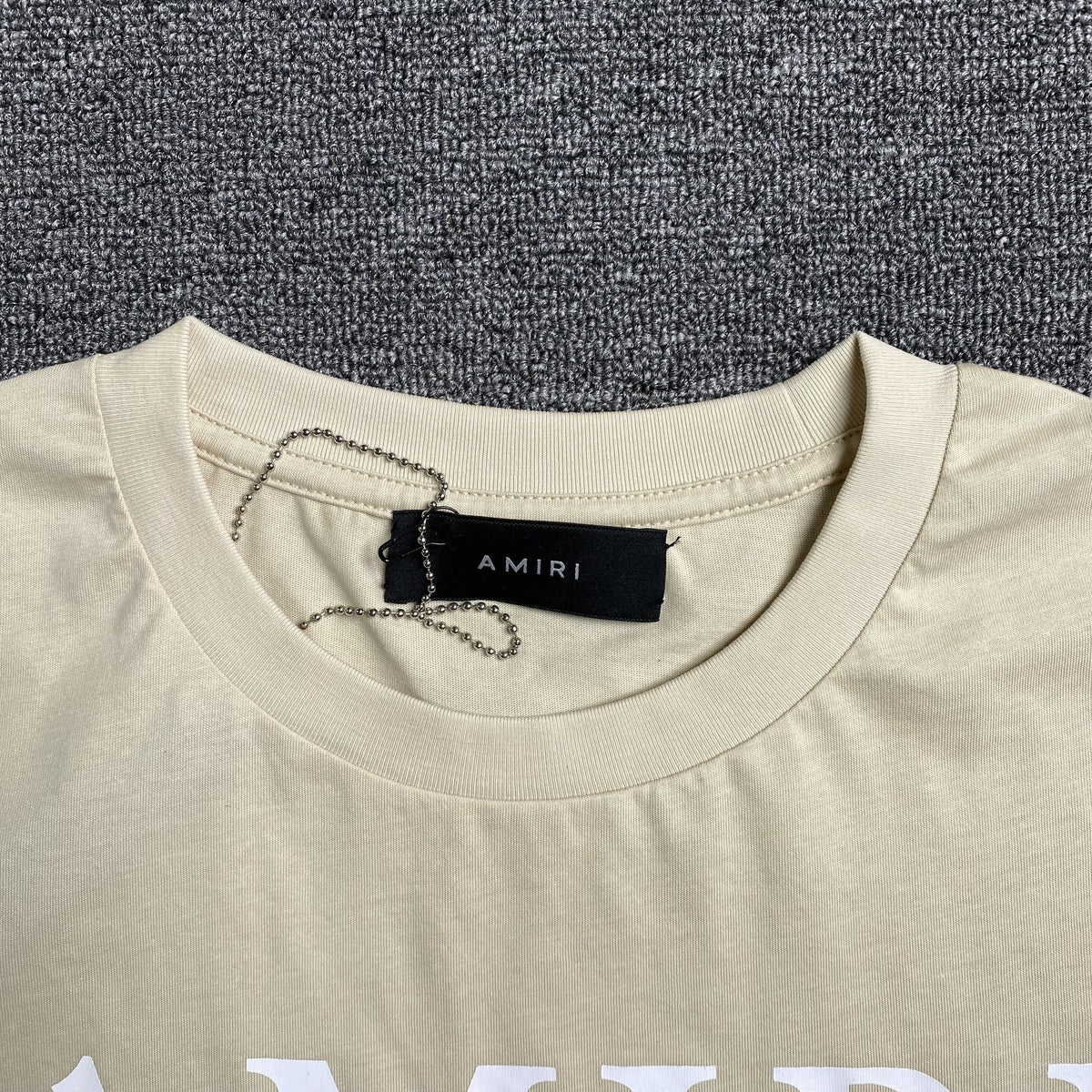 Remera Amiri Ma Bar Logo Beige
