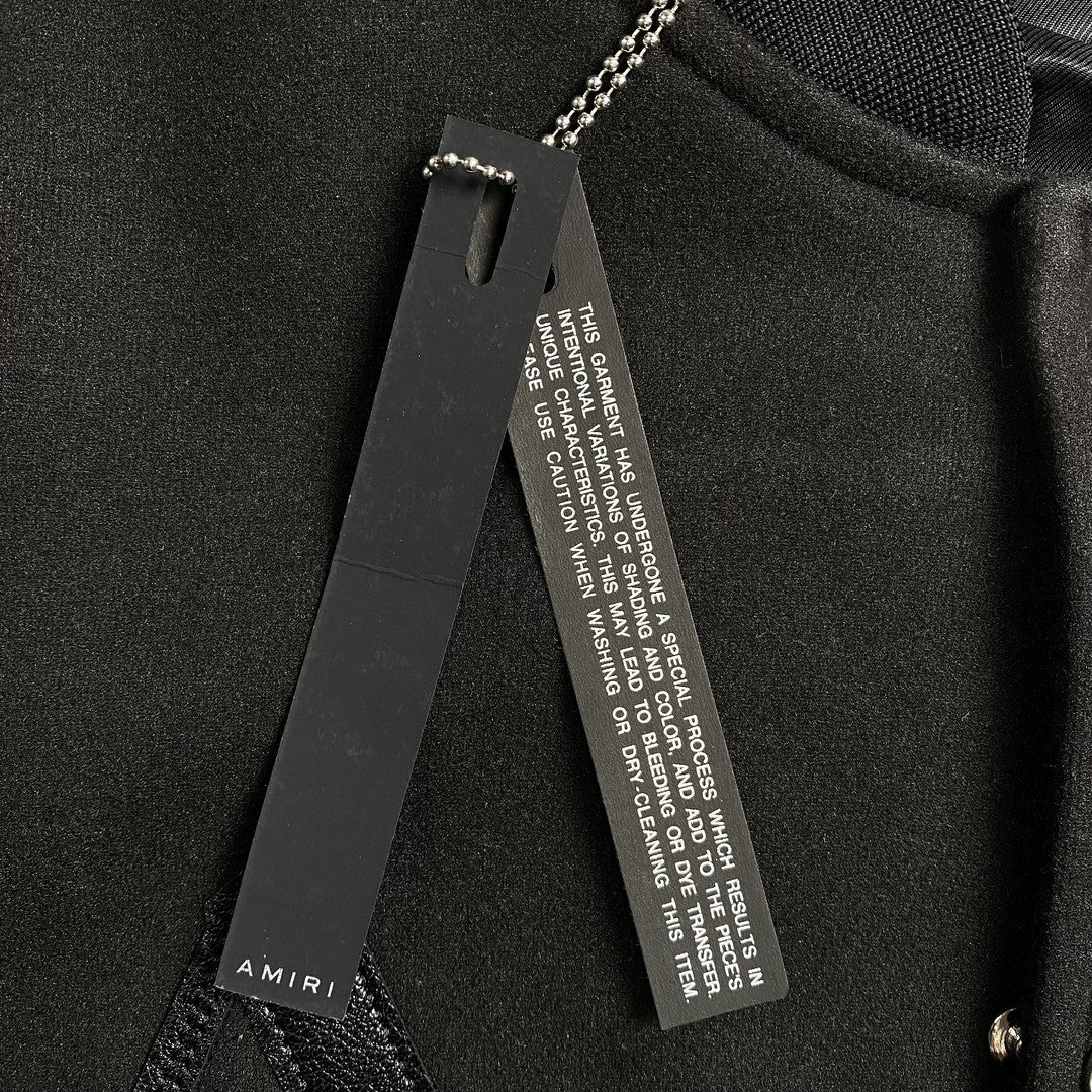Campera Amiri Staggered Logo Bomber Negra