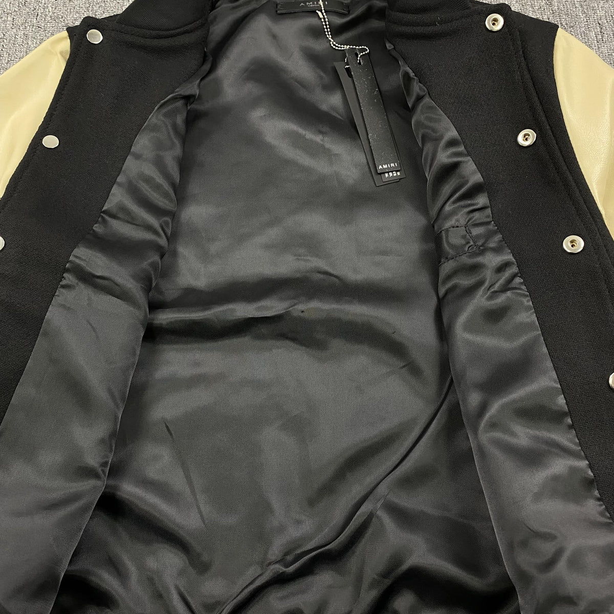 Campera Amiri Vintage Bomber Negra
