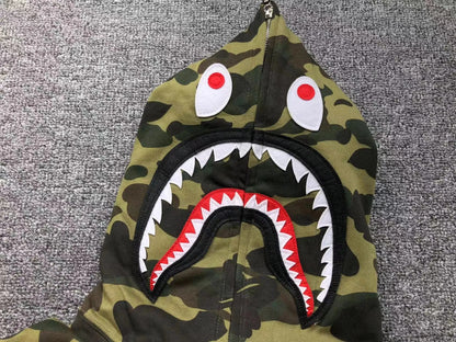 Campera Bape 1St Camo Shark Full Zip Verde