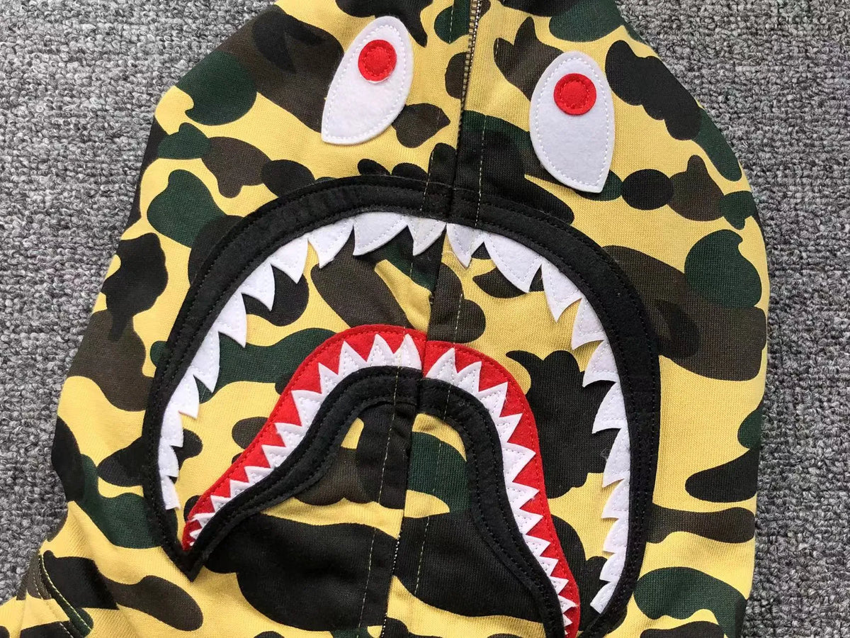 Campera Bape 1St Camo Shark Full Zip Amarilla