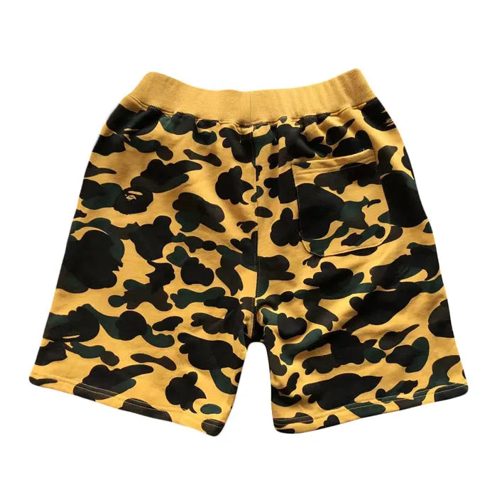 Bape 1ST Camo Shark Sweat Shorts Verde