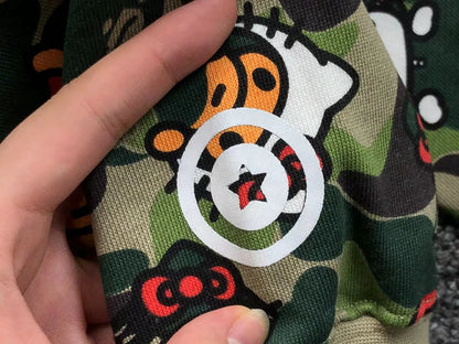 Campera Bape Abc Camo Hello Kitty Shark Full Zip Verde