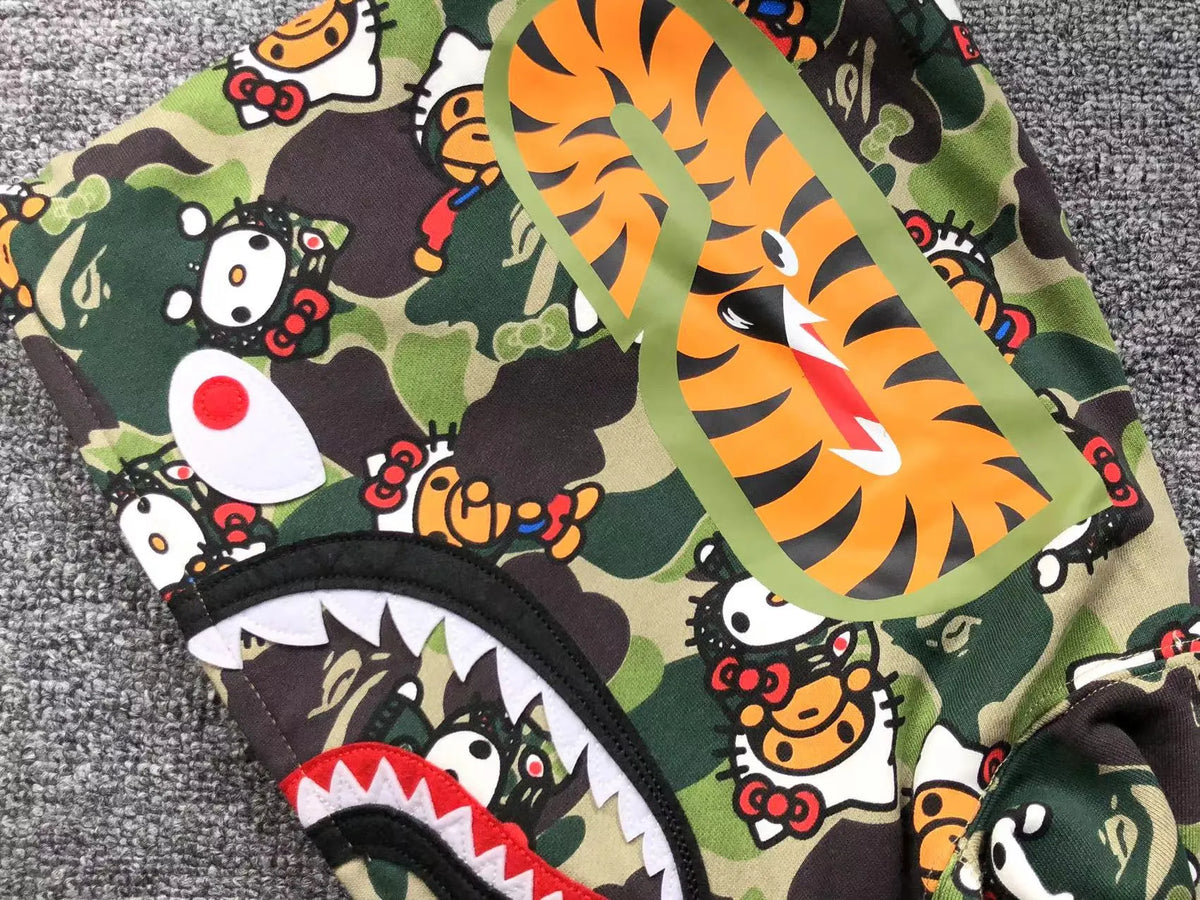 Campera Bape Abc Camo Hello Kitty Shark Full Zip Verde