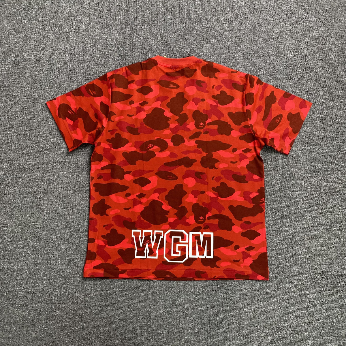 Remera Bape ABC Camo Shark Roja