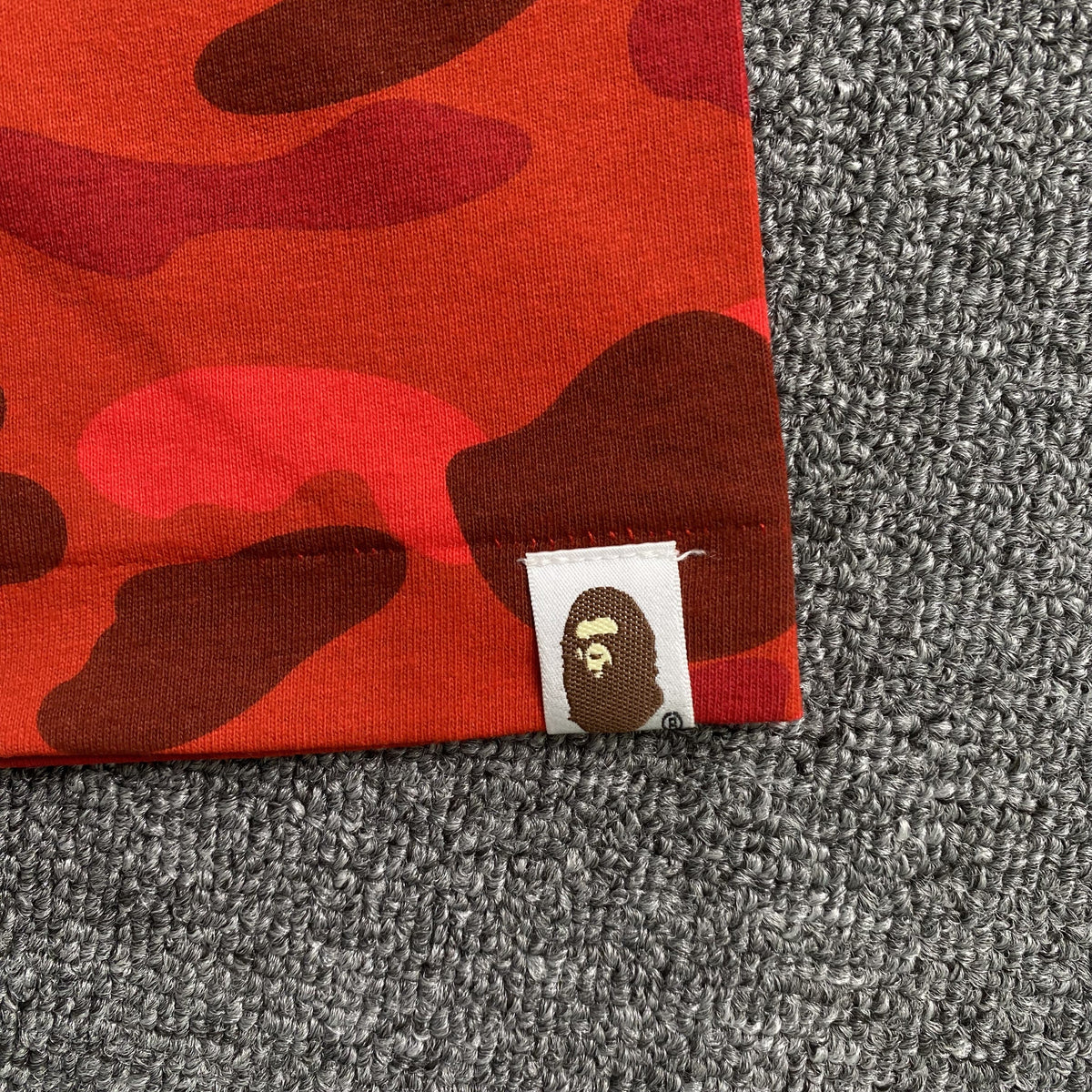 Remera Bape ABC Camo Shark Roja