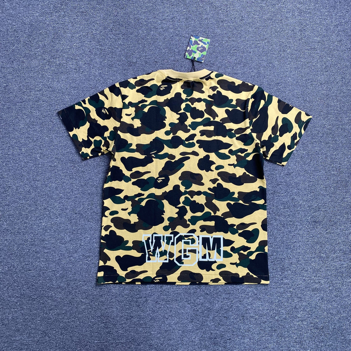 Remera Bape ABC Camo Shark Amarilla