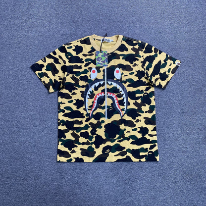 Remera Bape ABC Camo Shark Amarilla