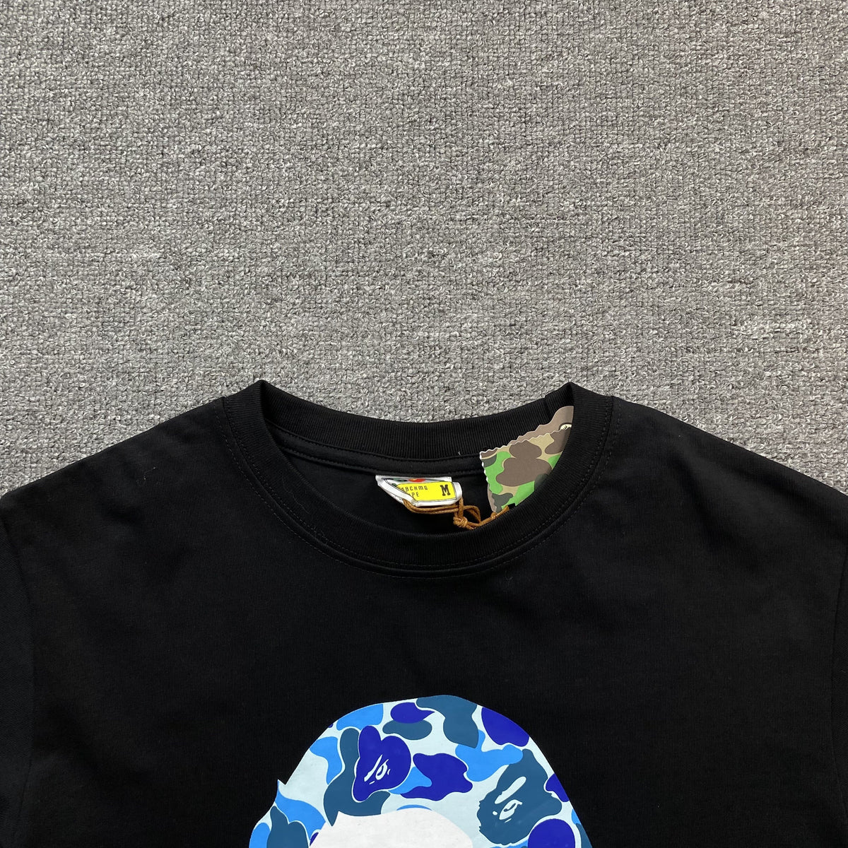 Remera Bape ABC Camo Negra