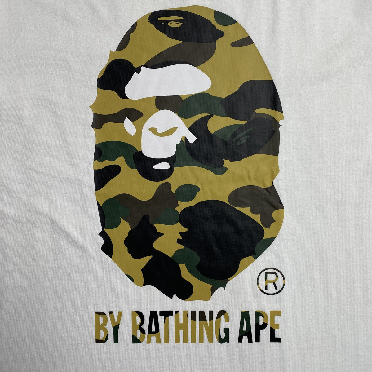 Remera Bape ABC Camo Blanca
