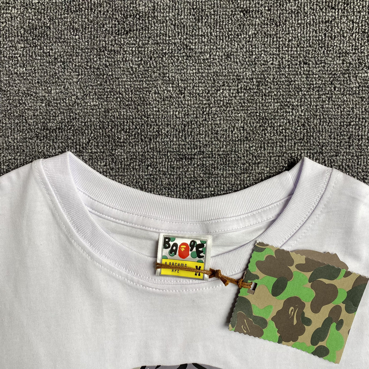 Remera Bape ABC Camo Blanca