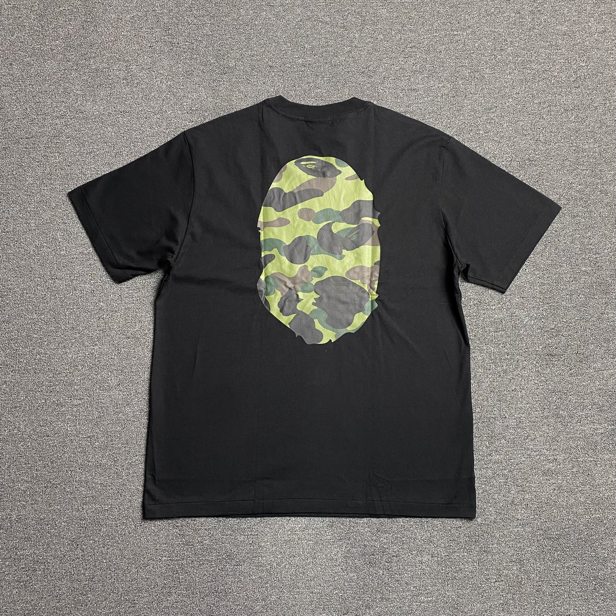 Remera Bape Camo Big Ape Head Negra