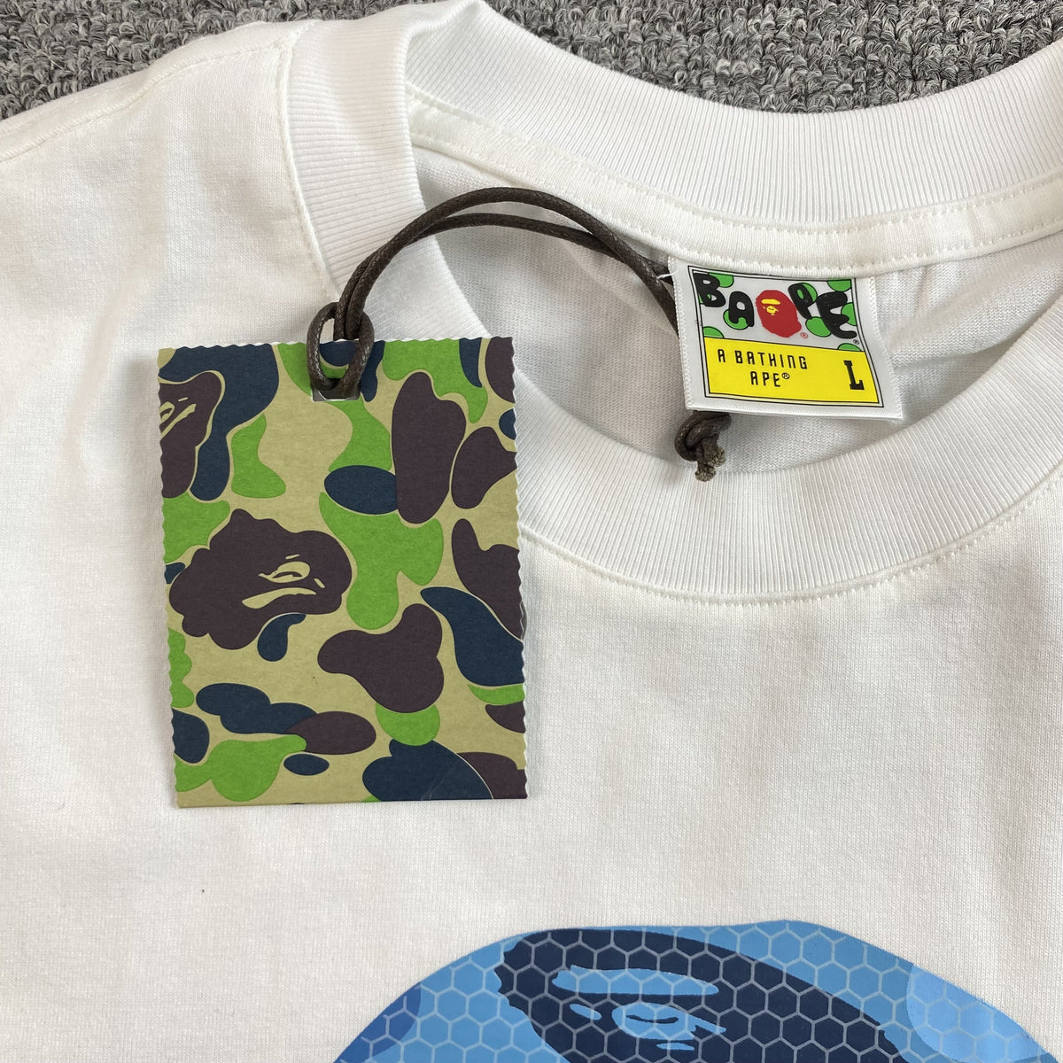 Remera Bape Camo Big Ape Head Blanca