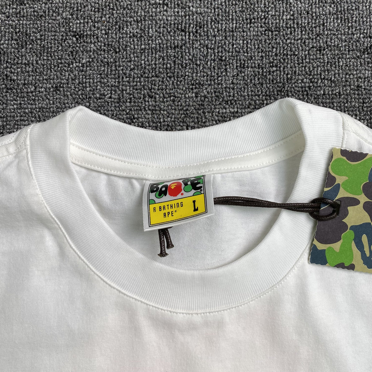 Remera Bape Camo Big Ape Head Blanca