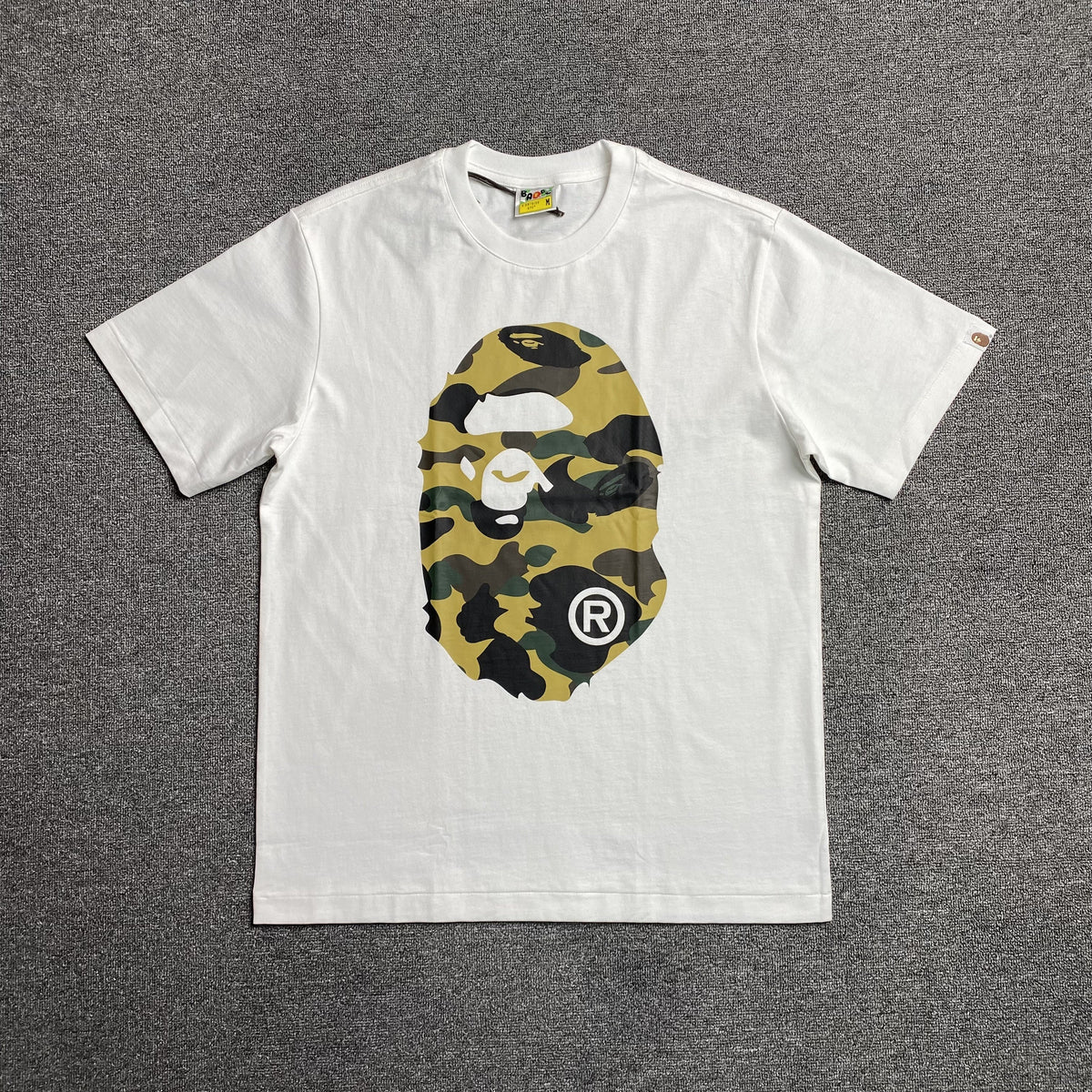 Remera Bape Camo Big Ape Head Blanca