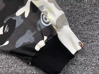 Campera Bape City Camo Half Shark Full Zip Negra Blanca