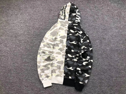 Campera Bape City Camo Half Shark Full Zip Negra Blanca