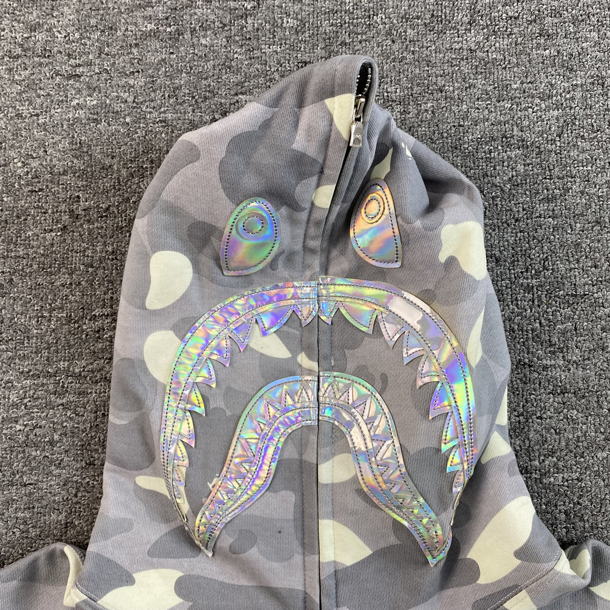 Campera Bape City Camo Shark Full Zip Gris