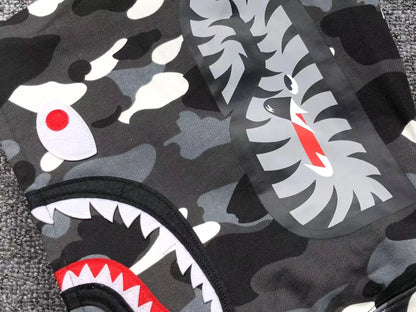 Campera Bape City Camo Shark Wgm Full Zip Negro