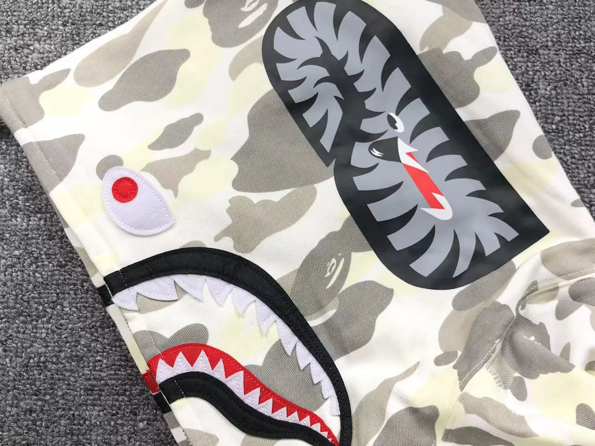 Campera Bape City Camo Shark Wgm Full Zip Blanco