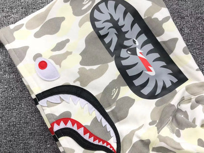 Campera Bape City Camo Shark Wgm Full Zip Blanco