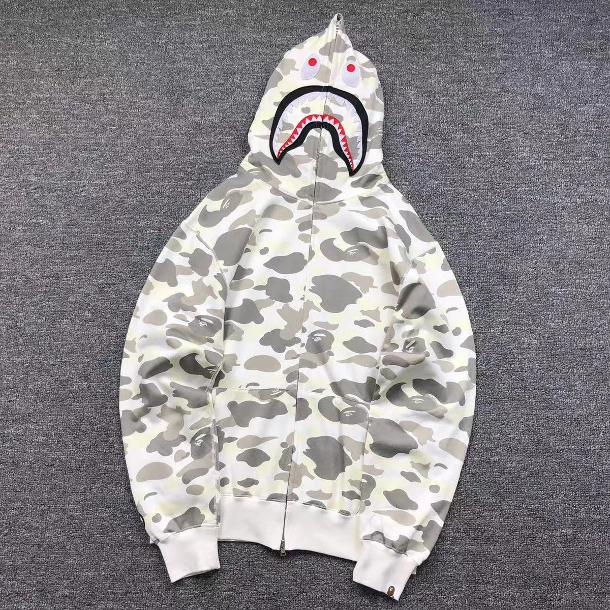 Campera Bape City Camo Shark Wgm Full Zip Blanco