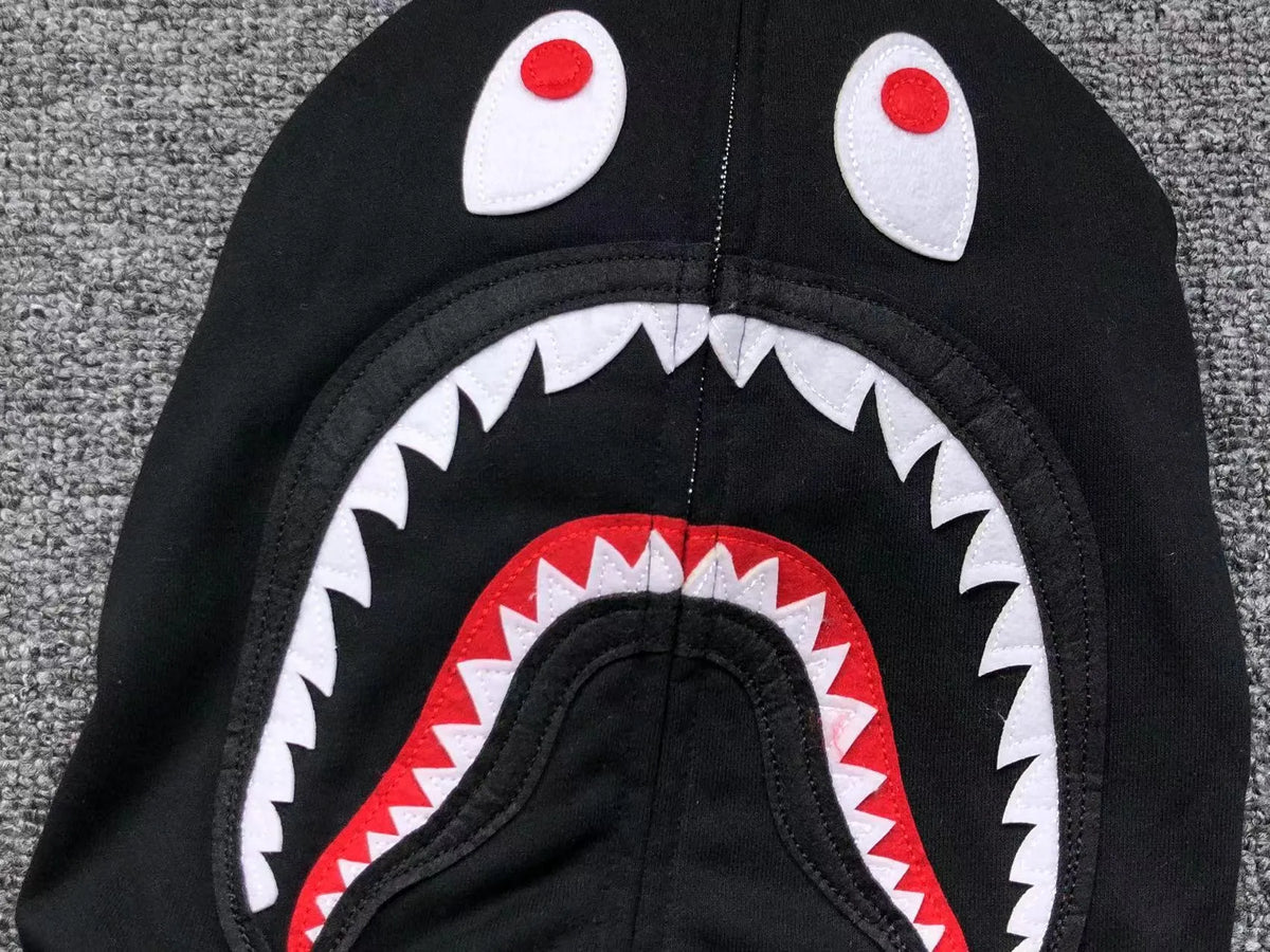 Campera Bape City Camo Shark Wide Full Zip Double Negra