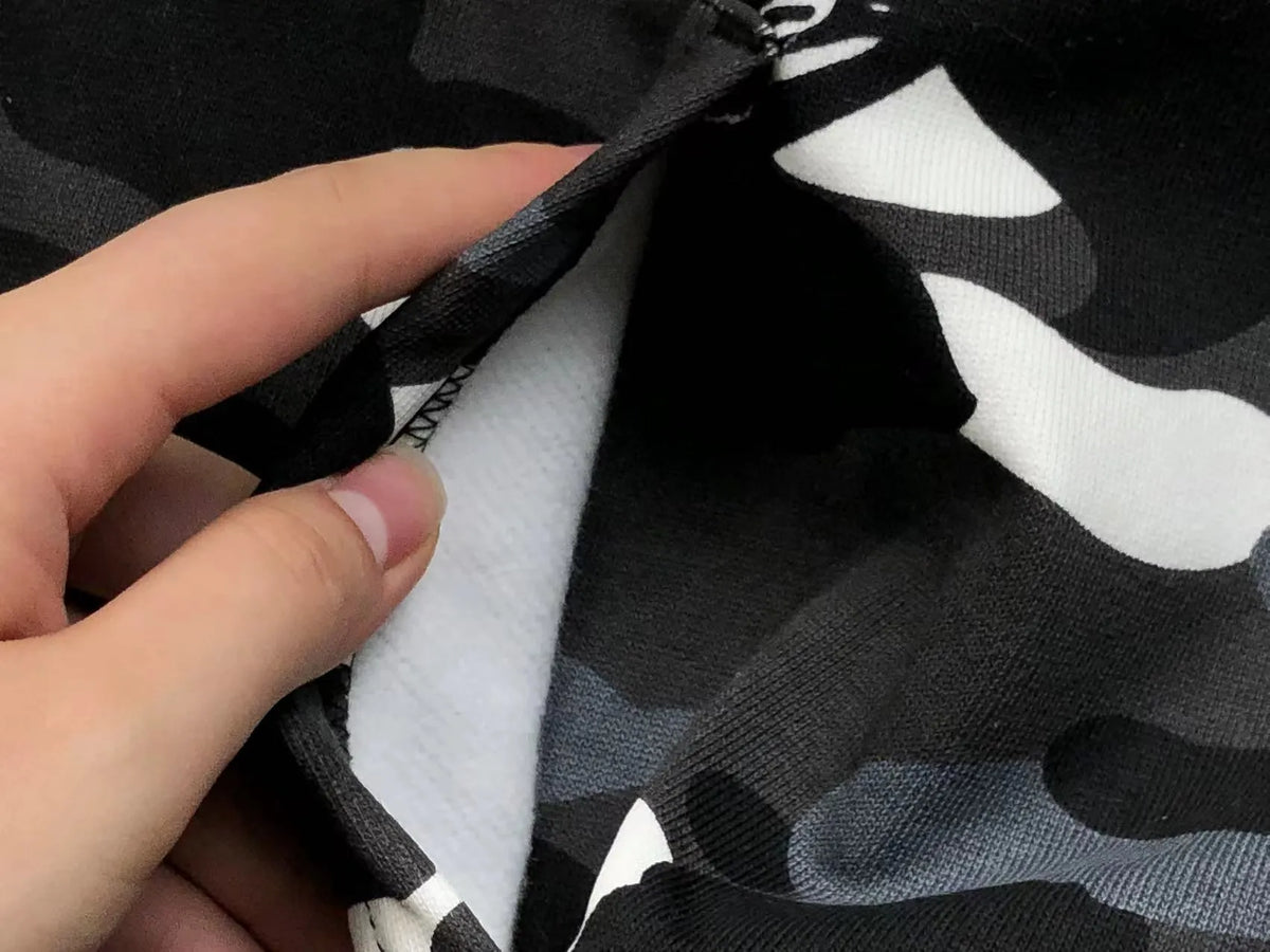 Campera Bape City Camo Shark Wide Full Zip Double Negra