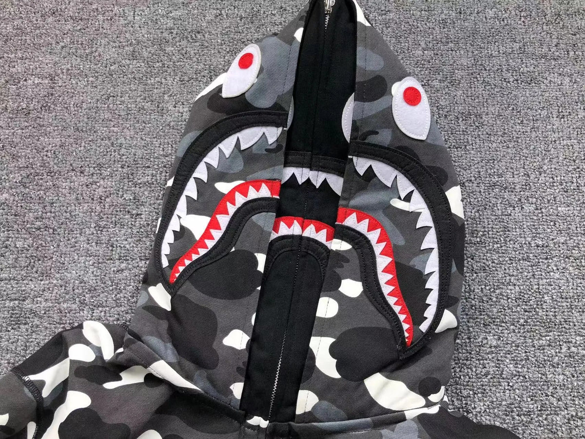 Campera Bape City Camo Shark Wide Full Zip Double Negra