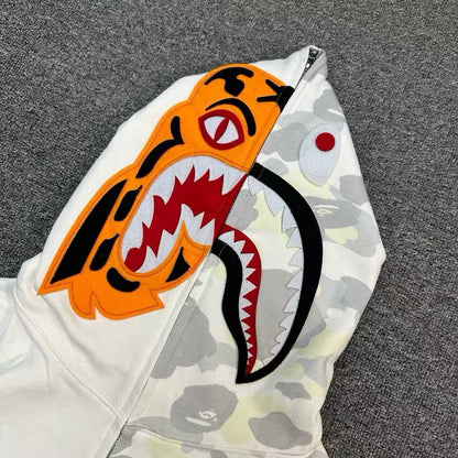 Campera Bape City Camo Tiger Shark Blanca